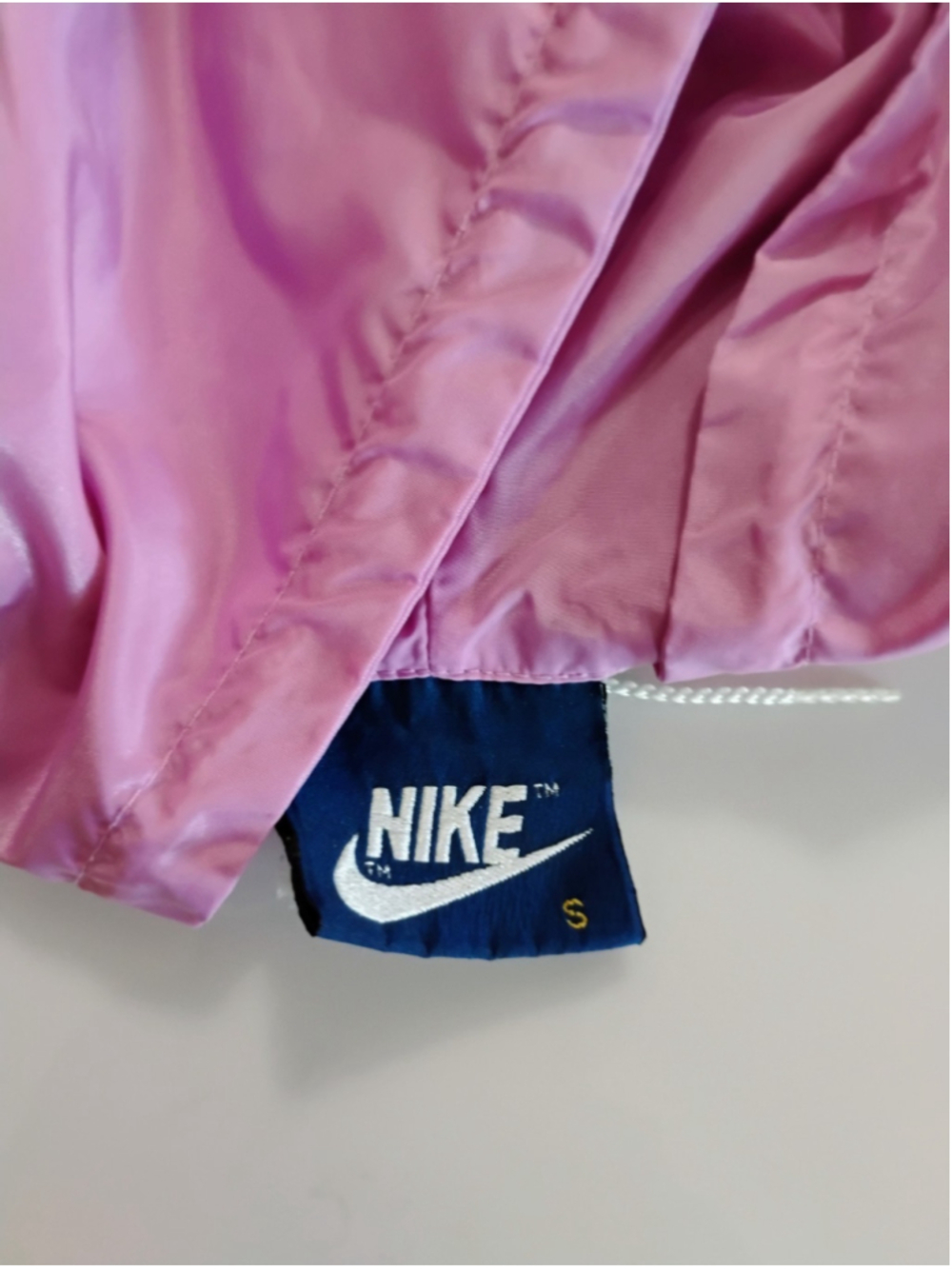 Vintage 80s Nike Windbreaker Pink Windbreaker Pullover lightweight 
Youth? Small - Picture 4 of 8